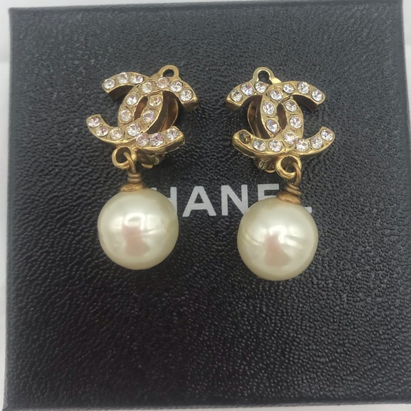 Chanel Pearl Rhinestone Drop Dangle Earrings CC - Picture 12 of 16